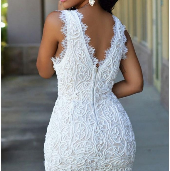 NWT Lace mini - Picture 2 of 4